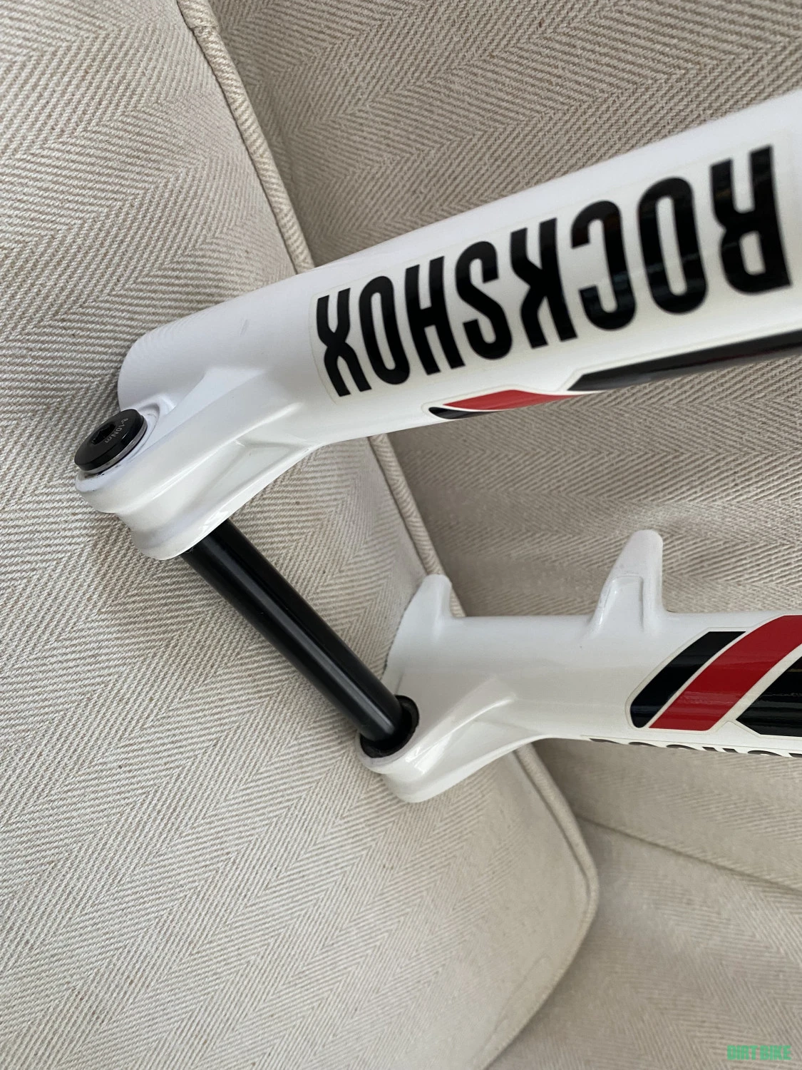 8. Furca Rockshox Reba RL 29 100 mm