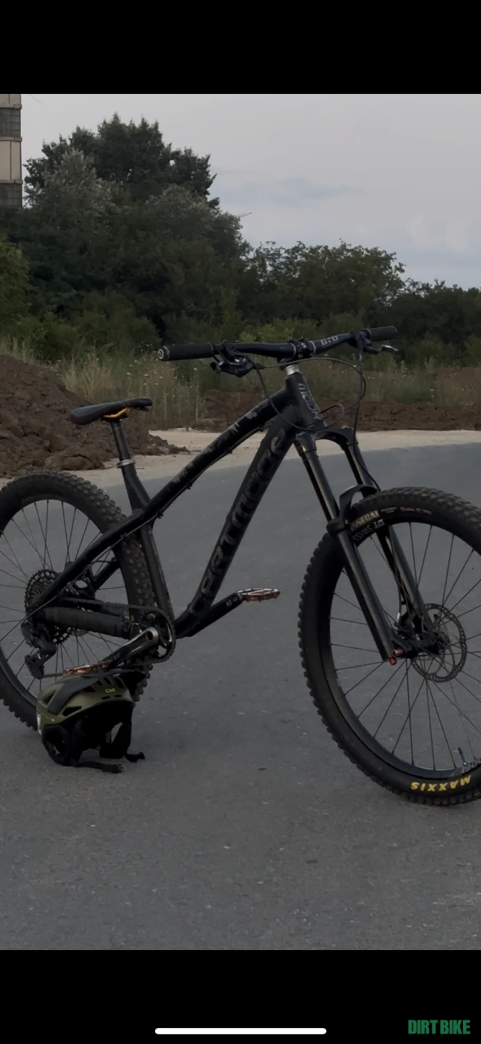 1. Vand bicicleta dartmoor hornet