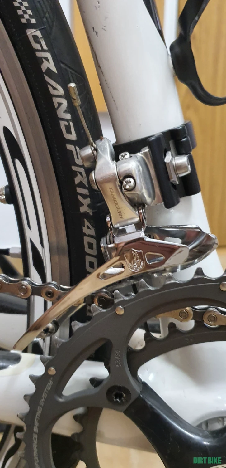 1. Linie/groupset Campagnolo Record Titanium
