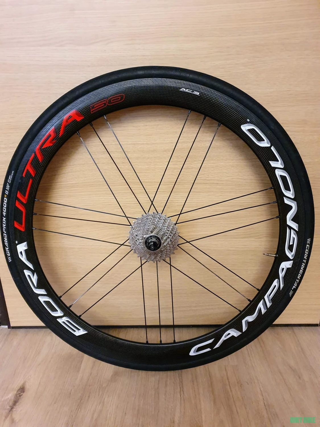 1. Roti Campagnolo Bora Ultra 50
