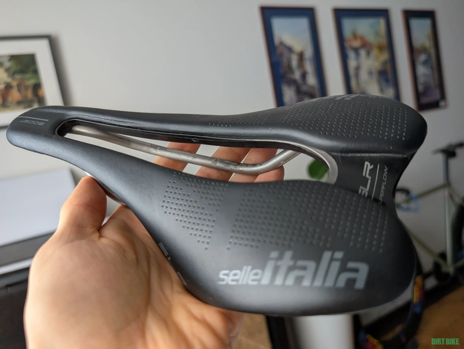 1. Selle Italia SLR Boost Superflow TI S3