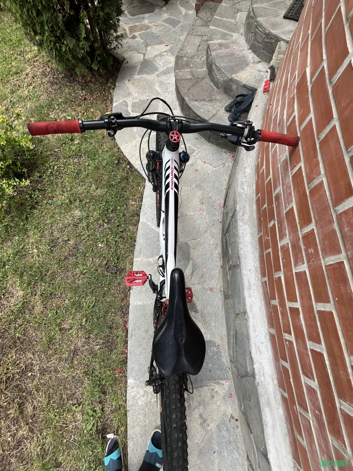 4. Bicicleta MTB Specialized enduro comp 2016