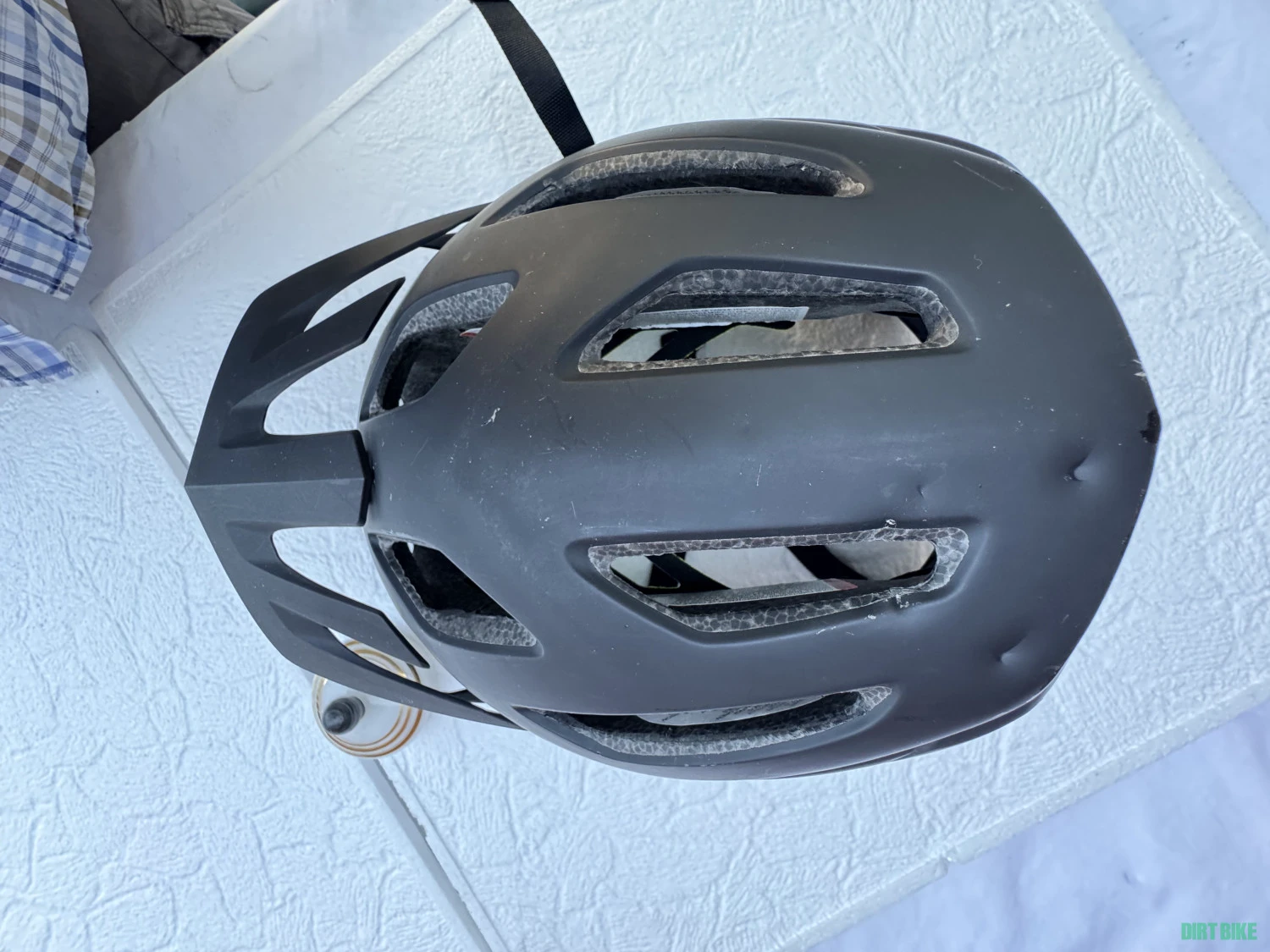 1. Casca Specialized AMBUSH 57-61cm