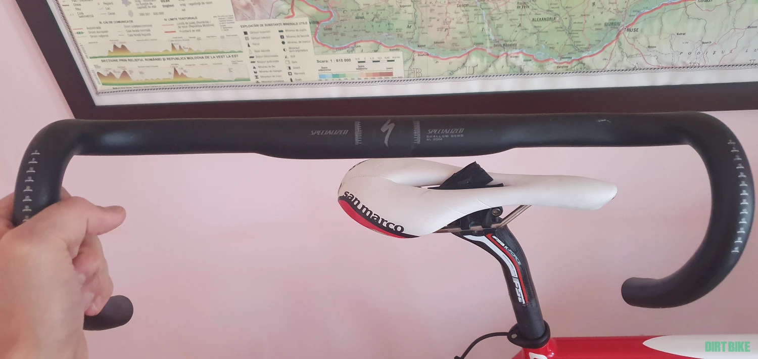 1. Ghidon cursiera ergonomic Specialized