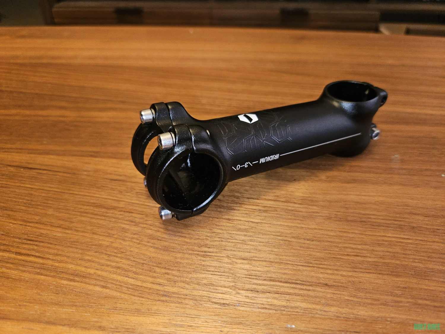 1. Pipa Iridium 120 mm