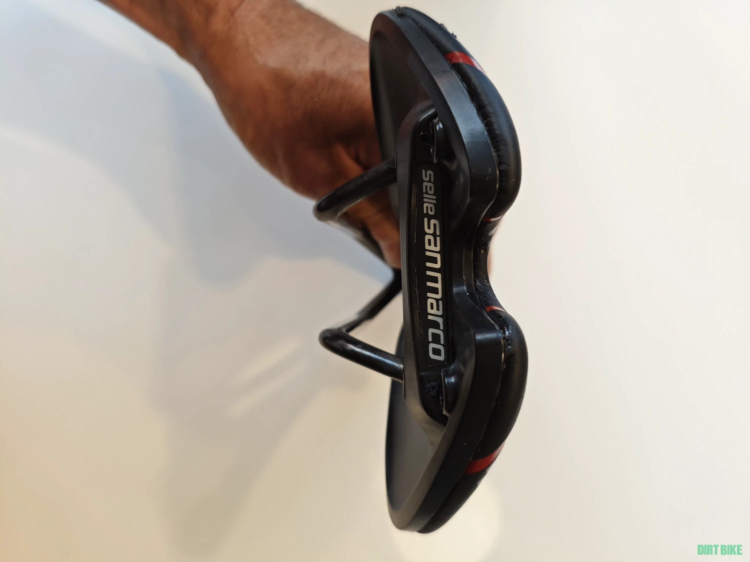 5. Sa carbon Selle Sanmarco Aspide Short Carbon FX - 155gr.