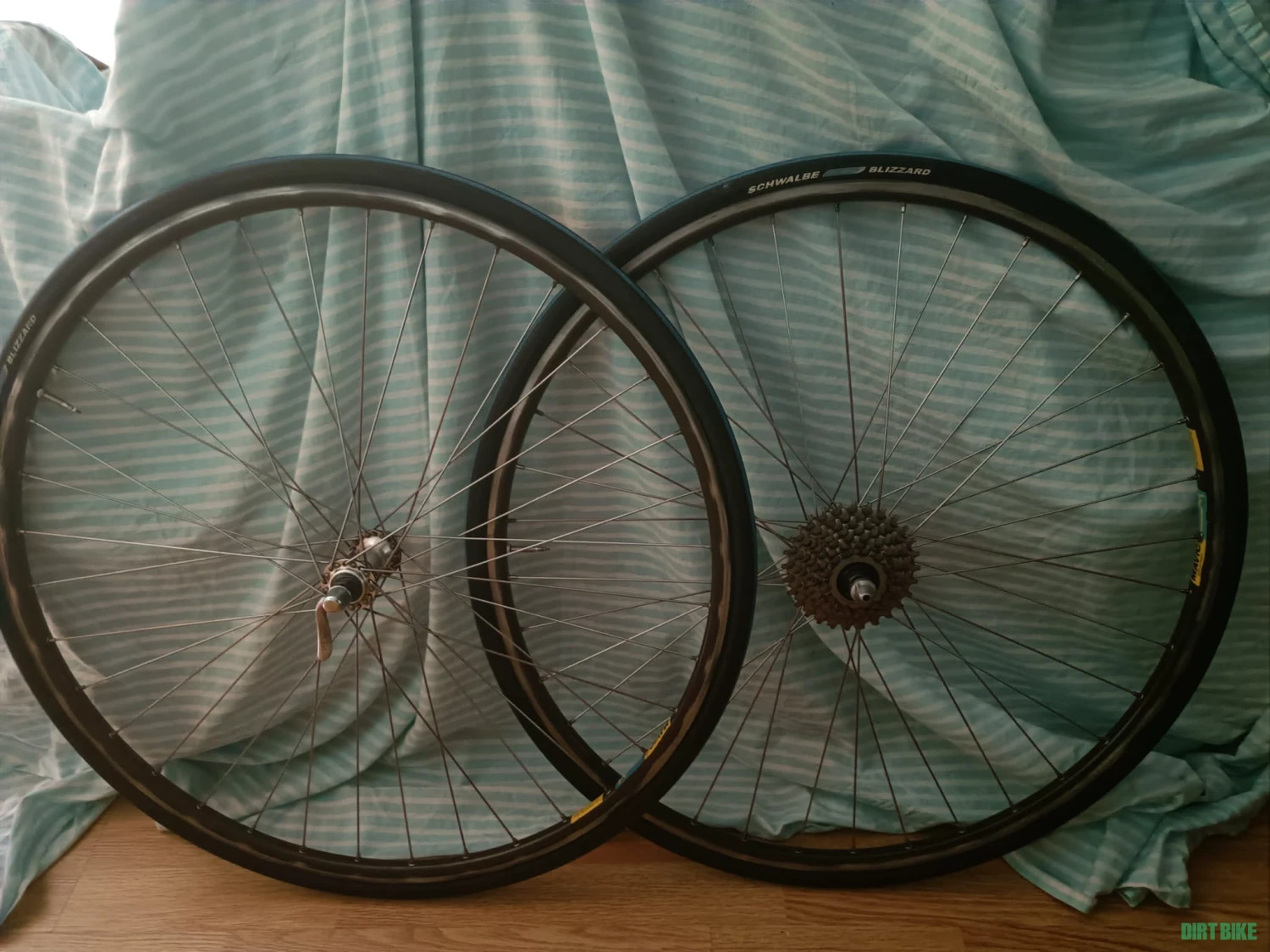 1. Roti cursiera Shimano 600 - Mavic Open 4 Cd