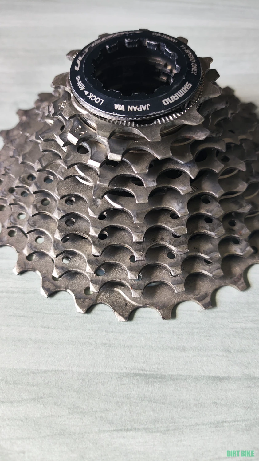 2. Pinioane Shimano Ultegra 11 viteze