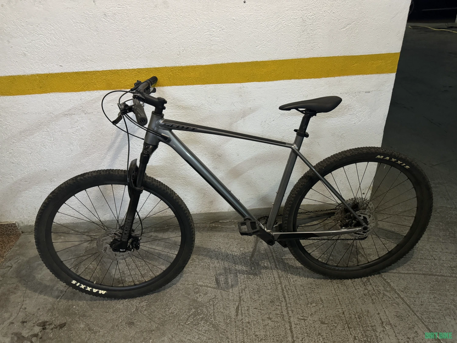 1. Bicicleta SCOTT SCALE 965