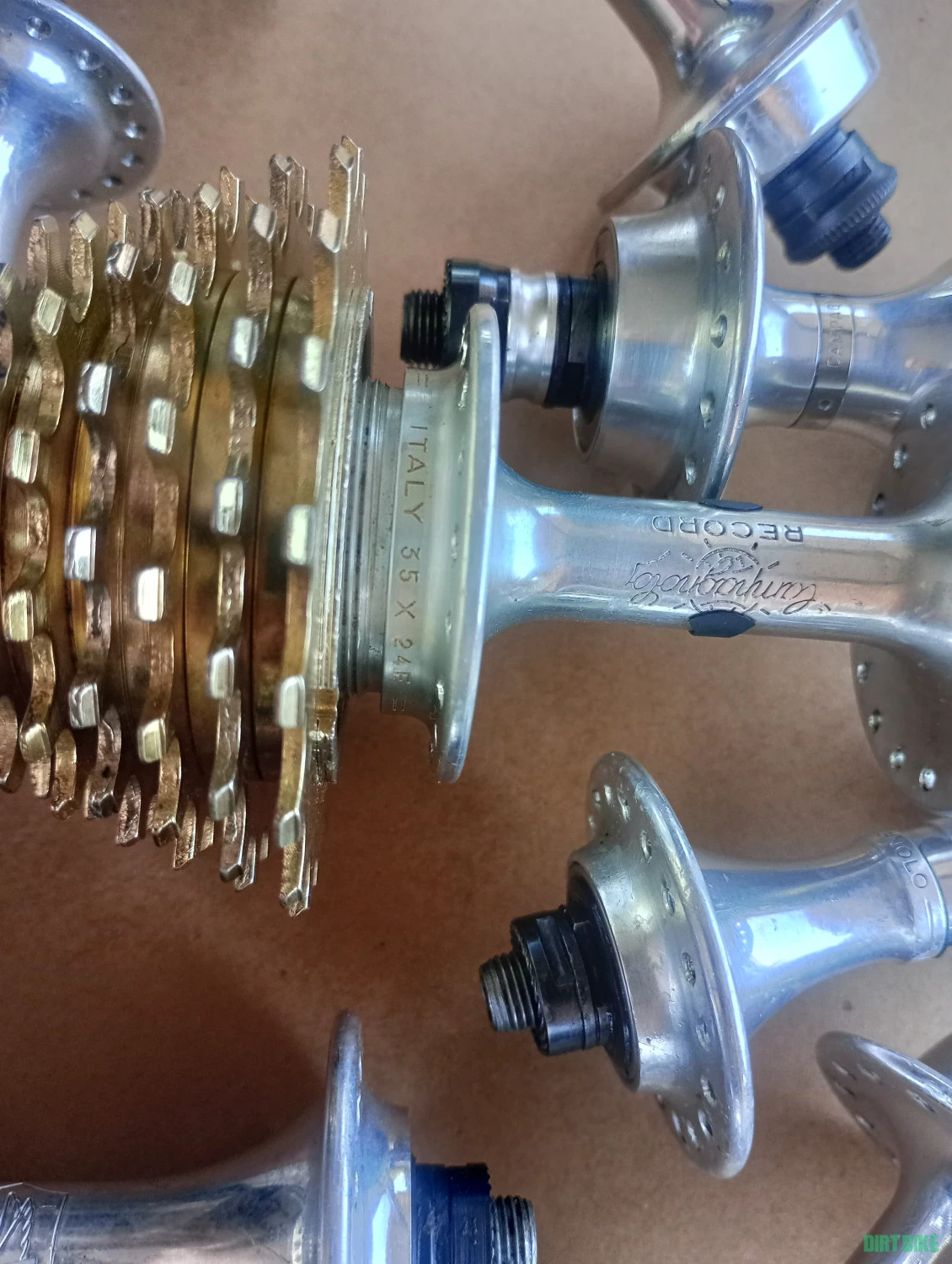 1. Set - Campagnolo record