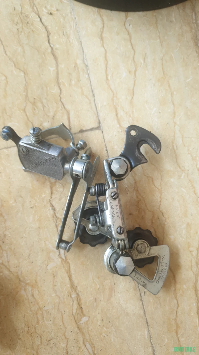 1. Mini set Campagnolo