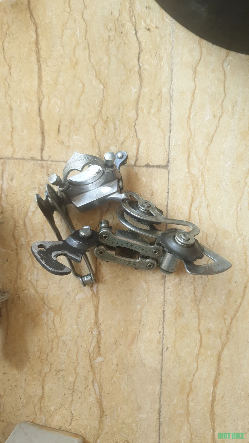 6. Mini set Campagnolo