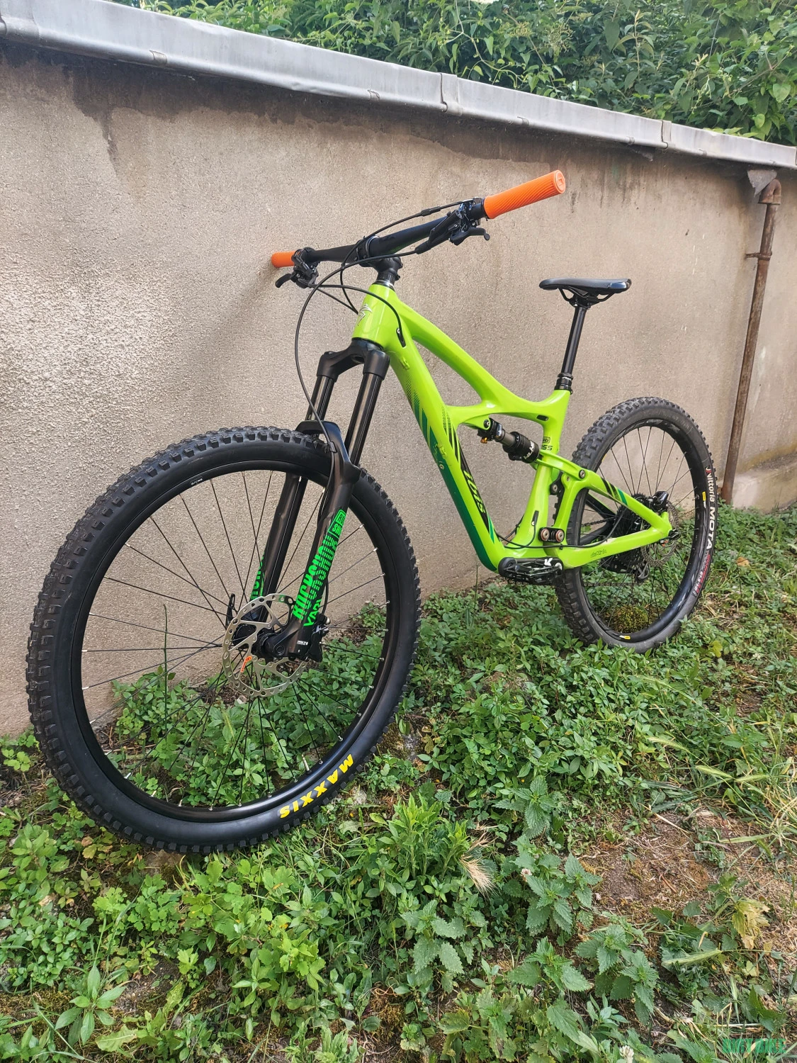 1. Vand bike enduro Ibis Mojo