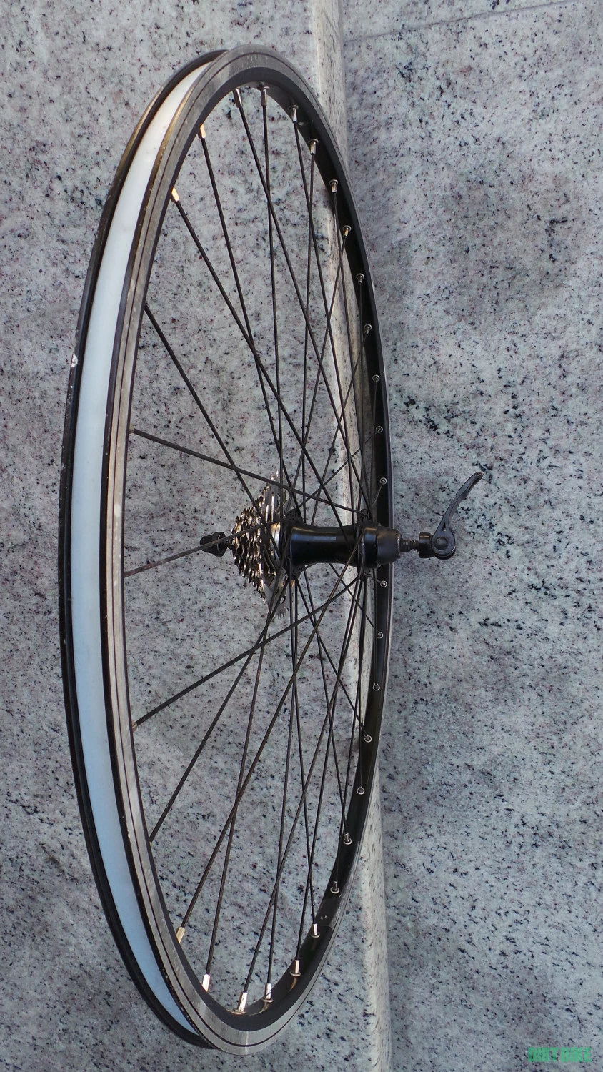 6. Roata cursiera sunrace 28 inch