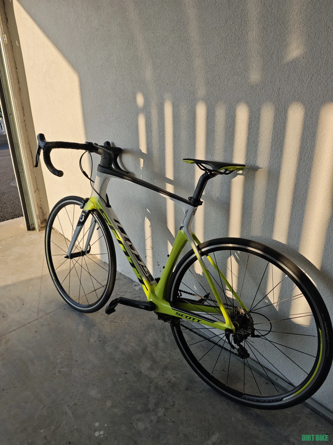 7. Cursiera Scott Foil 30 carbon