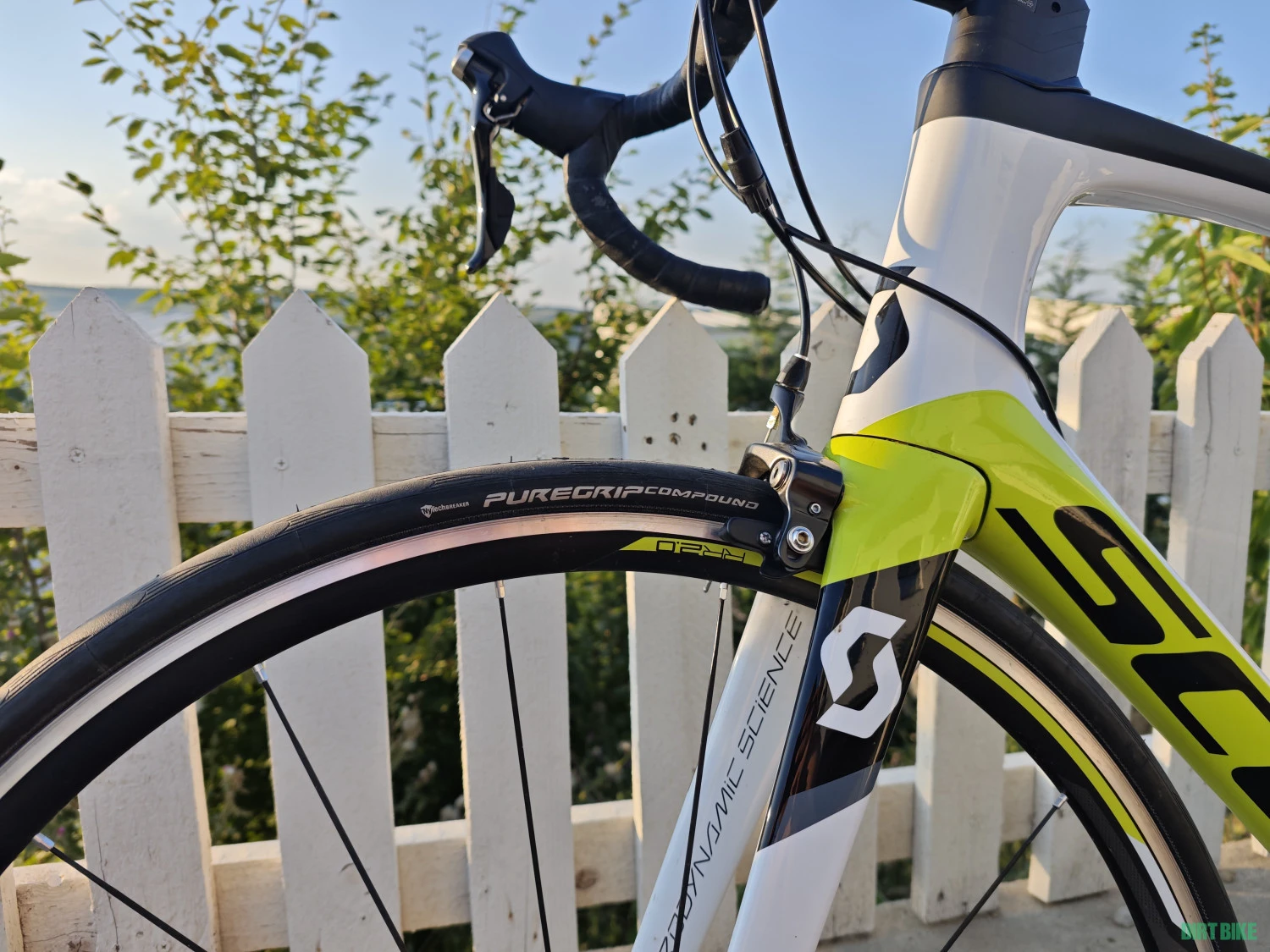 3. Cursiera Scott Foil 30 carbon