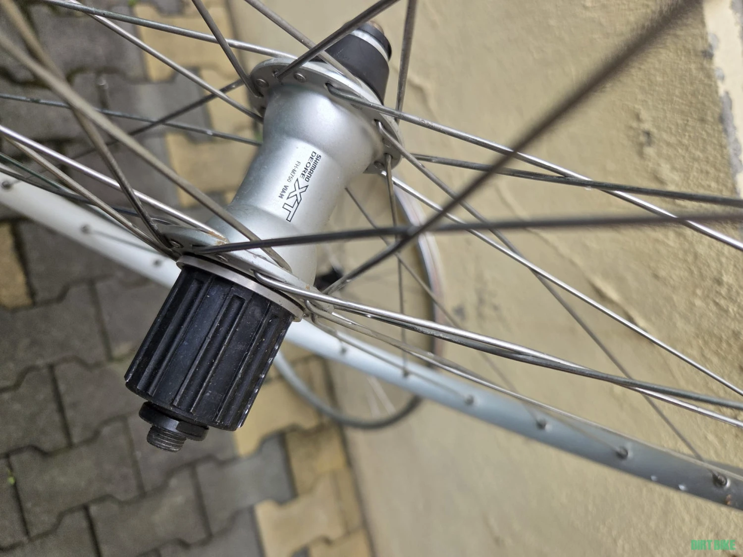 3. Roti 26" franare janta V brake butuc Shimano XT vintage retro