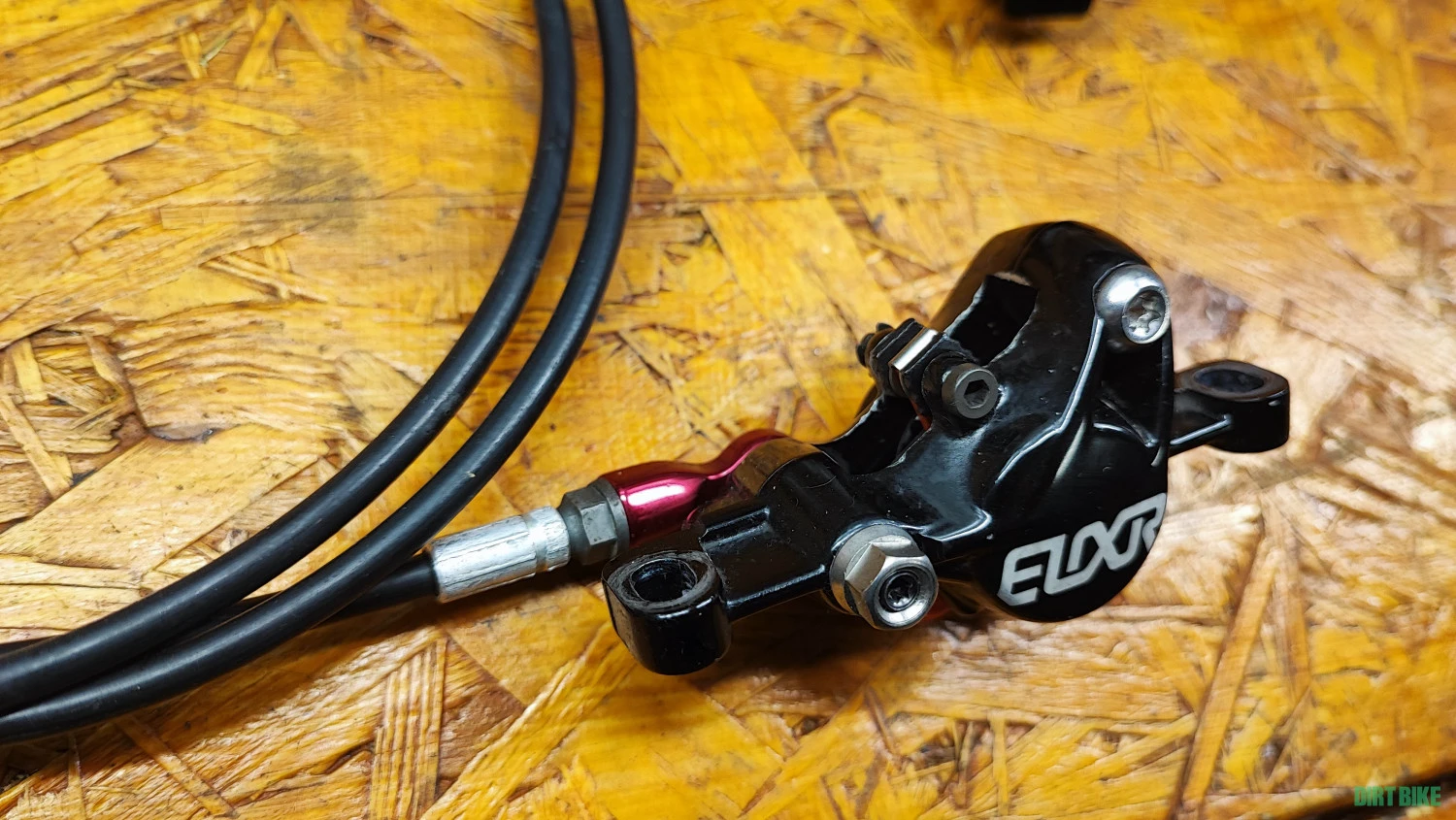 10. Set frâne hidraulice disc Avid Elixir 9 Carbon