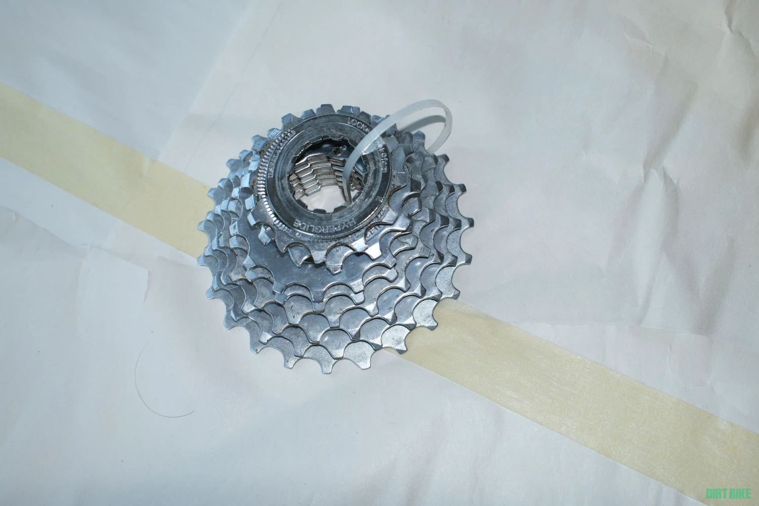 4. Casetă Shimano HG 8V, 12-23