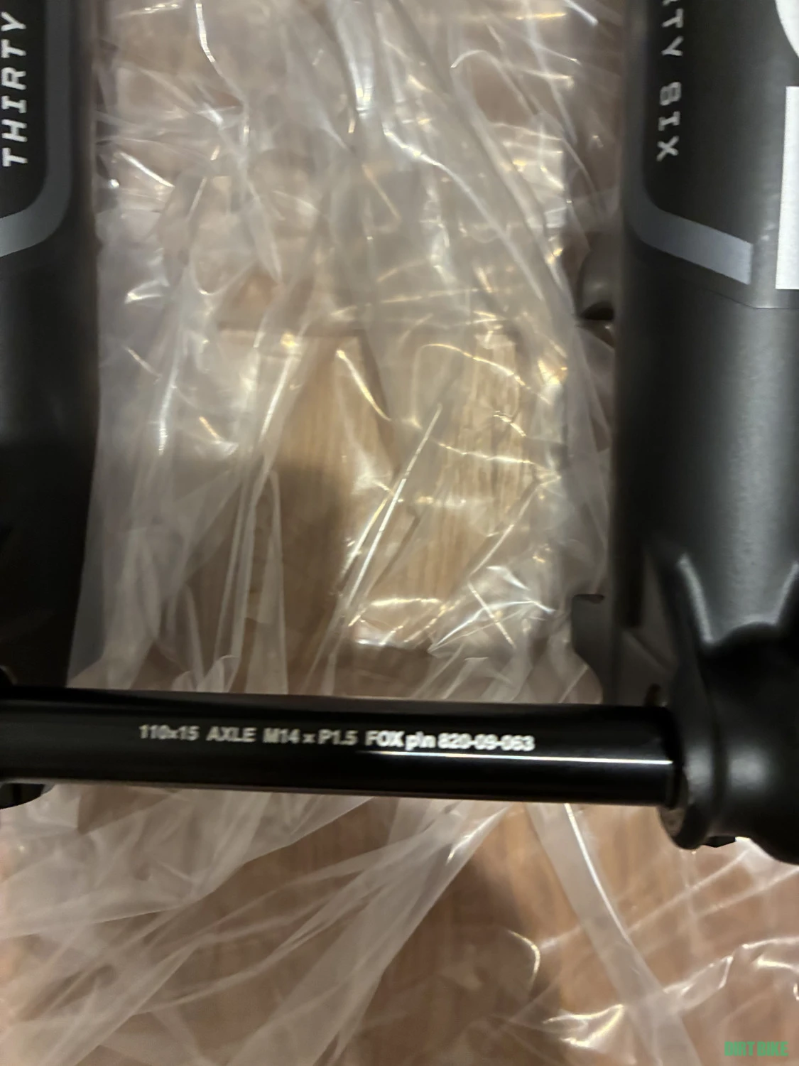 5. Furca FOX Racing Performance 150 mm AIR