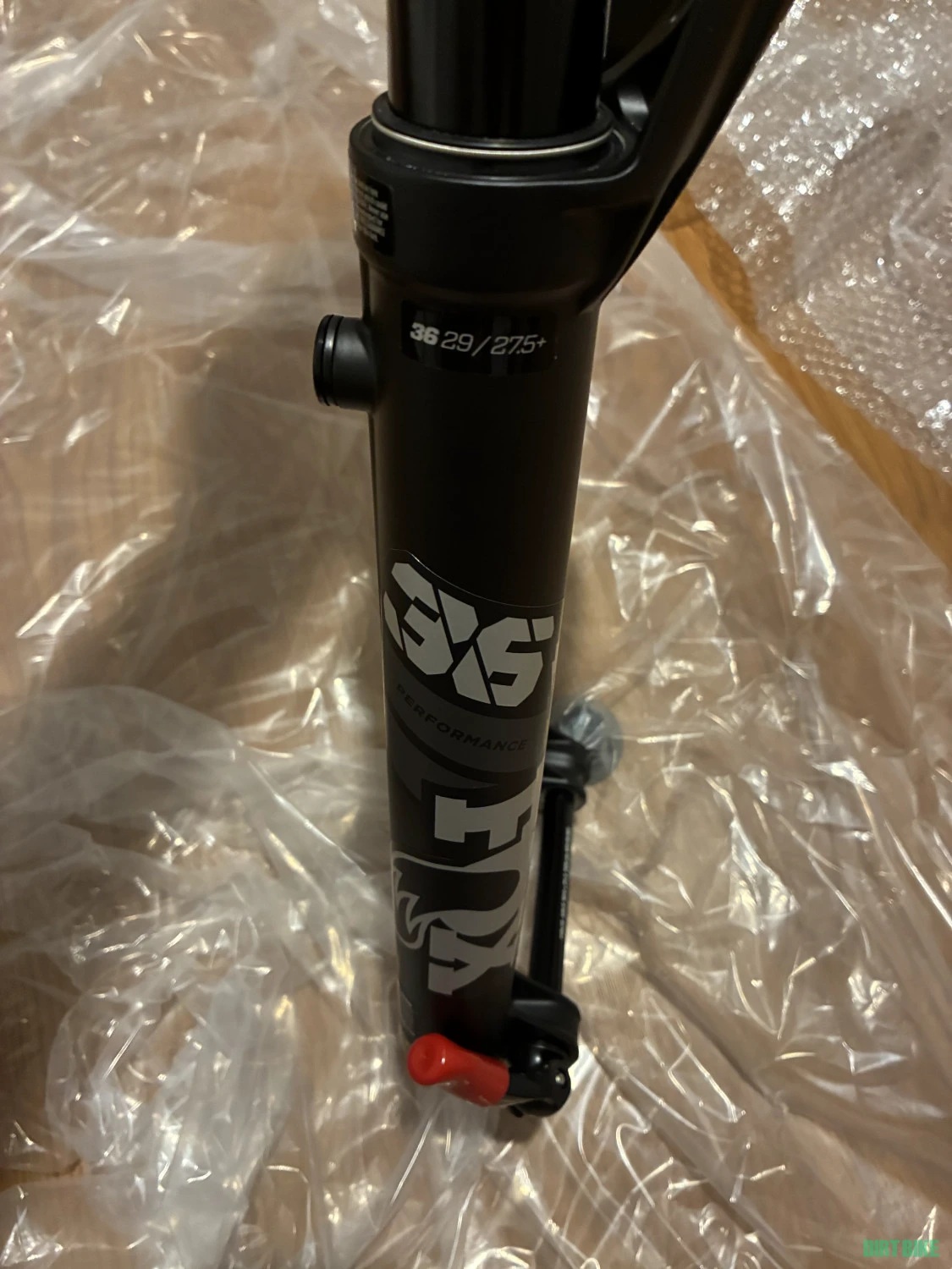 2. Furca FOX Racing Performance 150 mm AIR