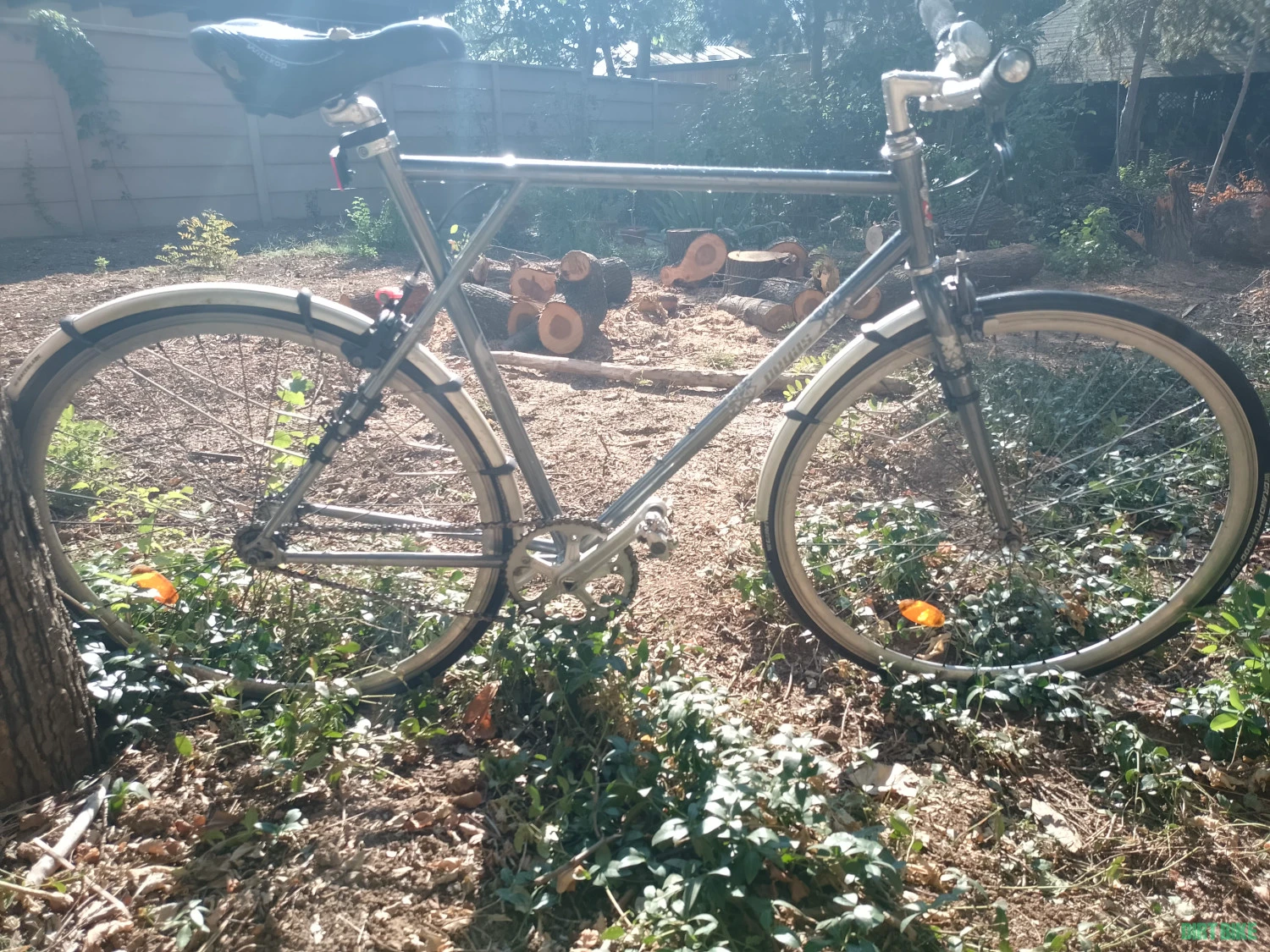 2. Vând bicicleta Pegas clasic single speed și fixie