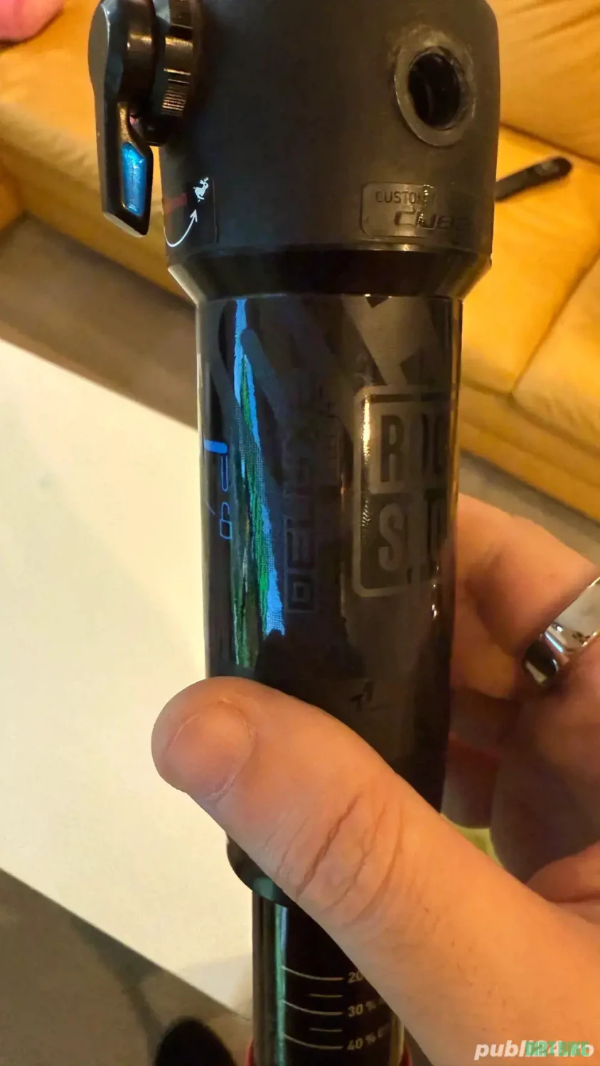 1. Rockshox Deluxe Select+ RT DebonAir 205x65mm