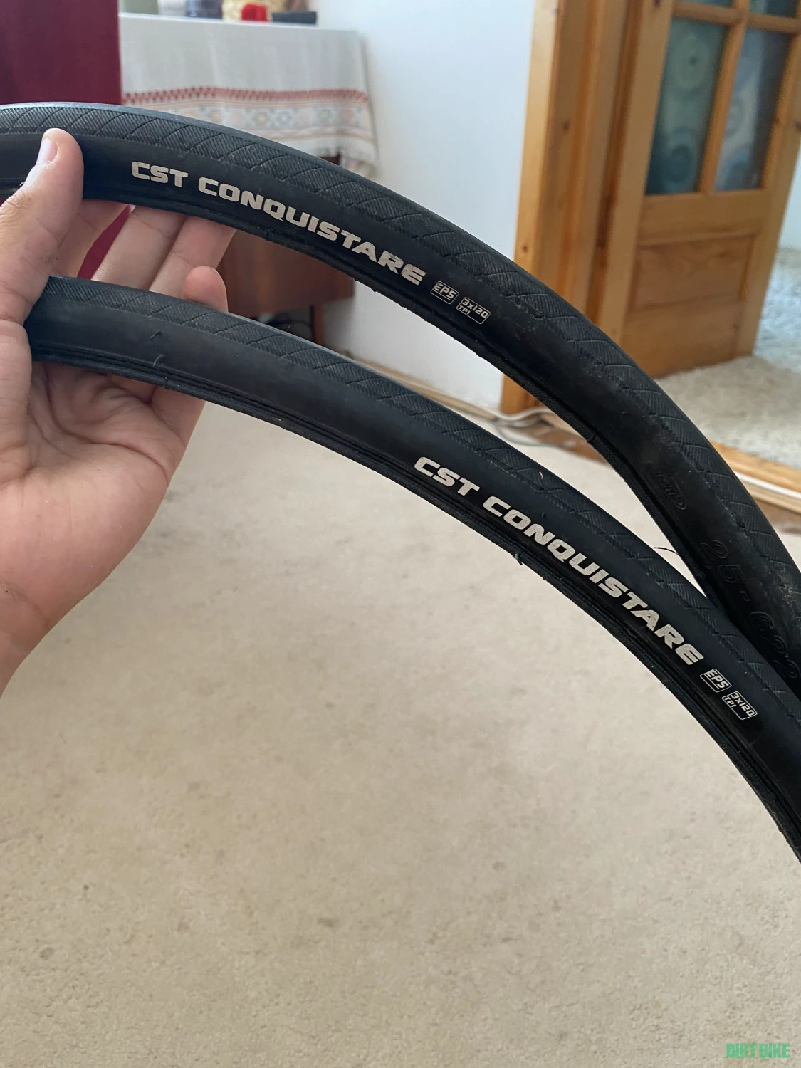 1. Set de anvelope CST Conquistare EPS 700x25