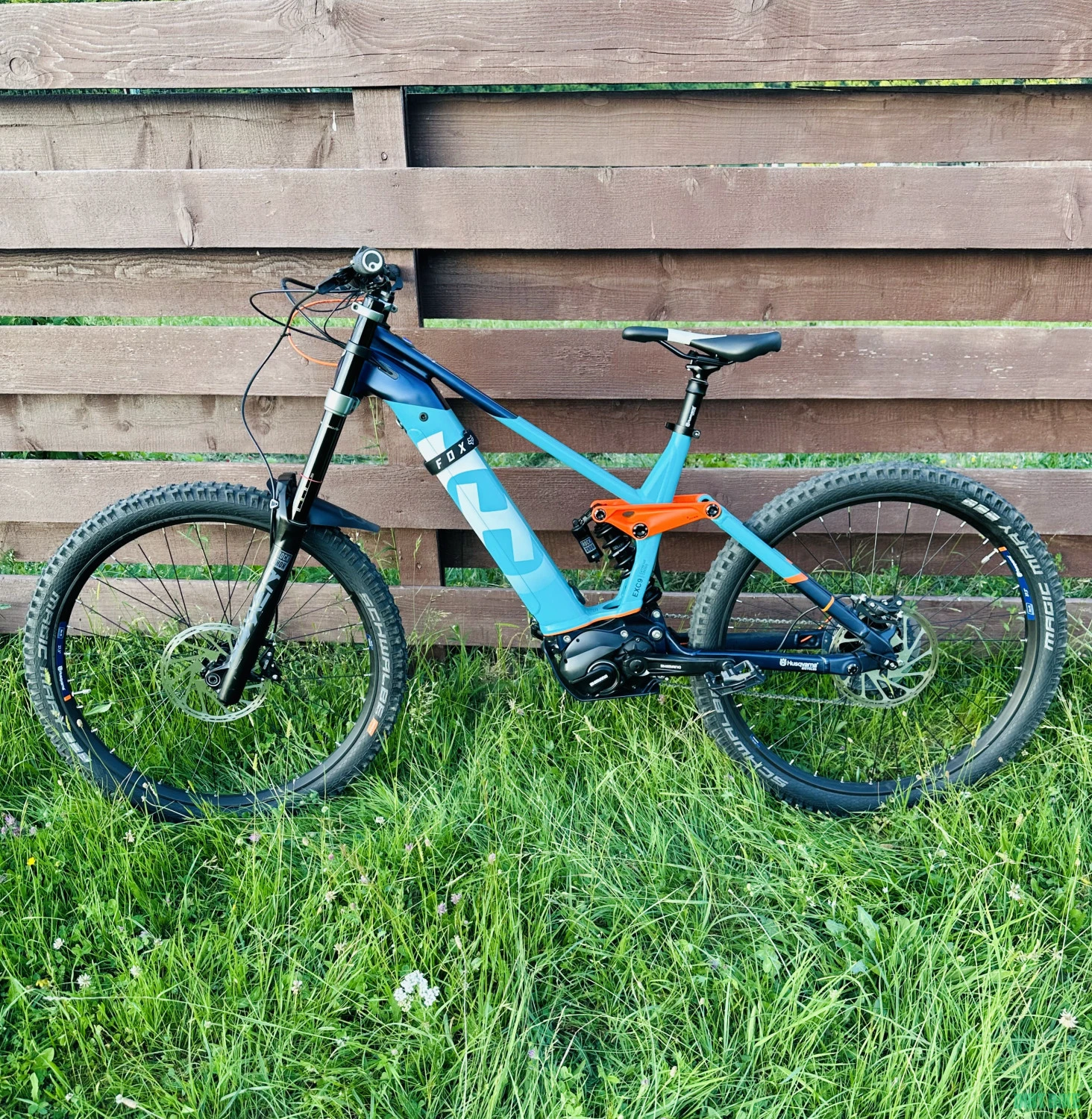 4. E-Bike - HUSQVARNA - EXC9