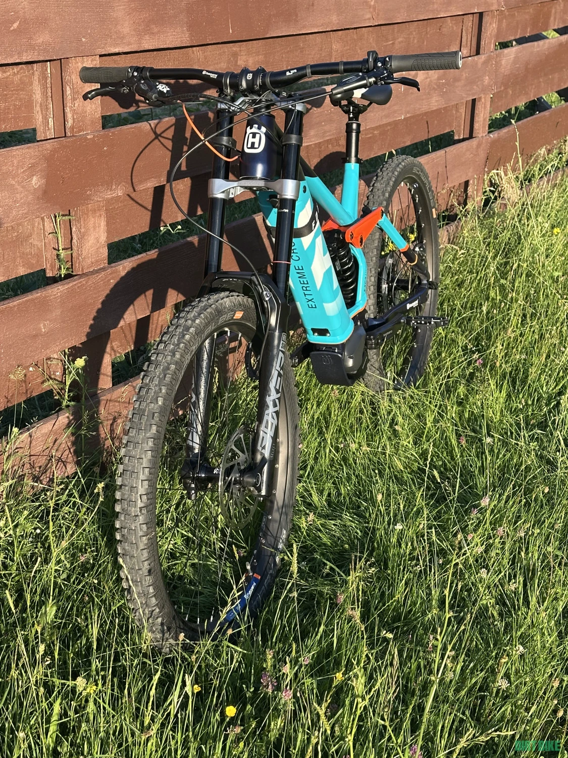 8. E-Bike - HUSQVARNA - EXC9