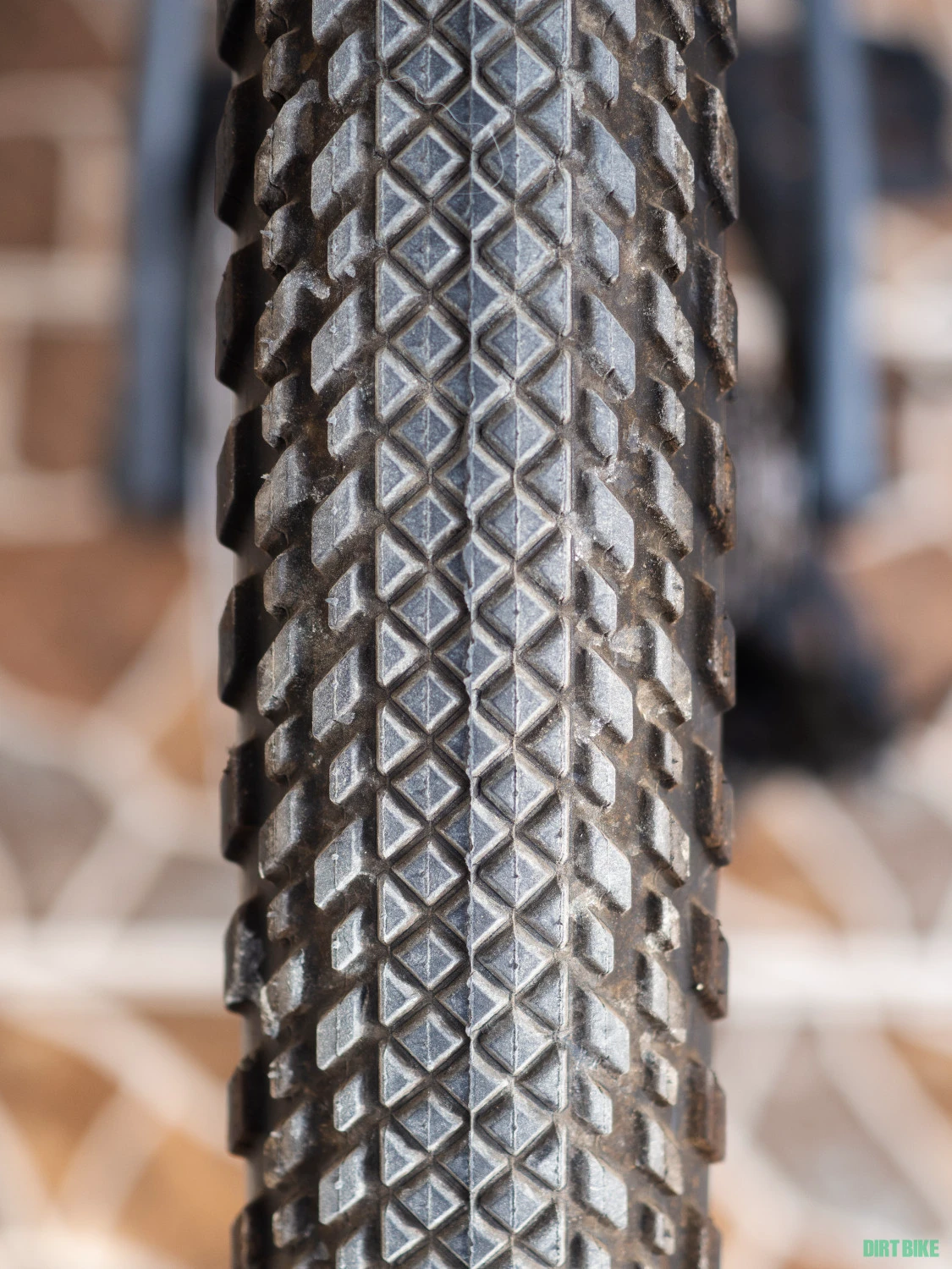 3. Anvelope gravel TUFO Thundero
