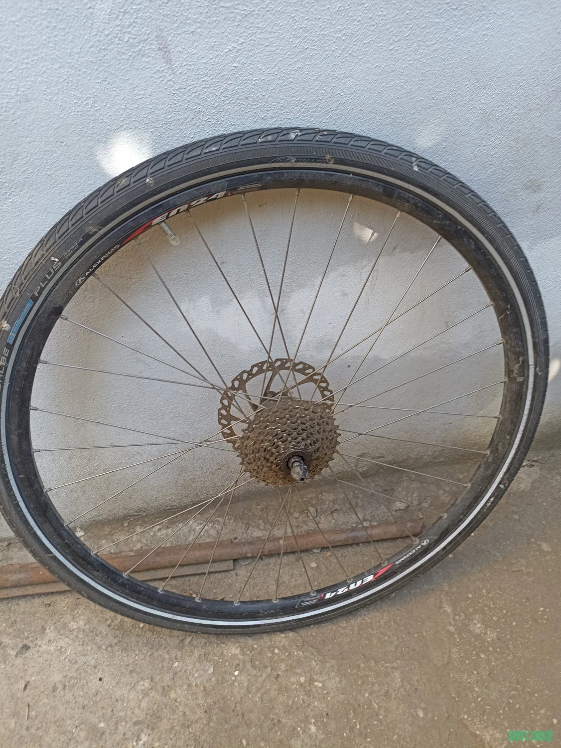 1. Roata de spate completa janta dubla capsata disc frana