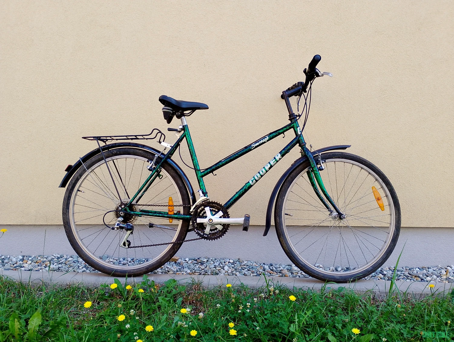 1. Bicicleta trekking de dama