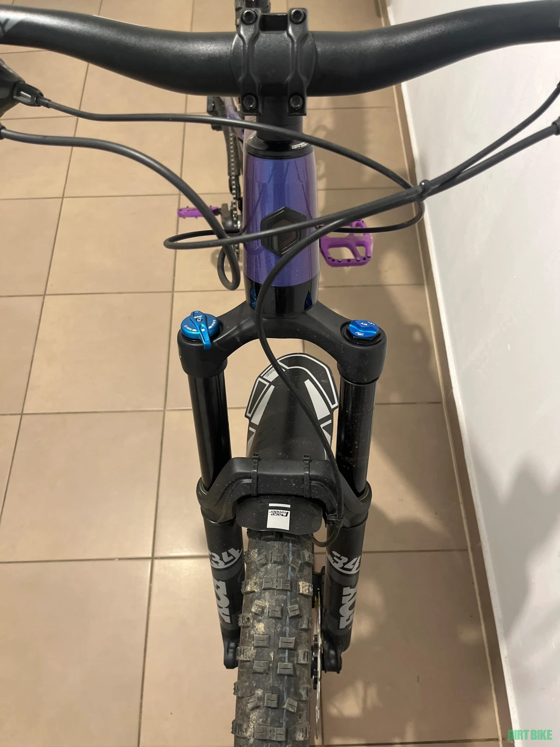 4. MTB Full suspension Polygon Siskiu T8 Purple Black