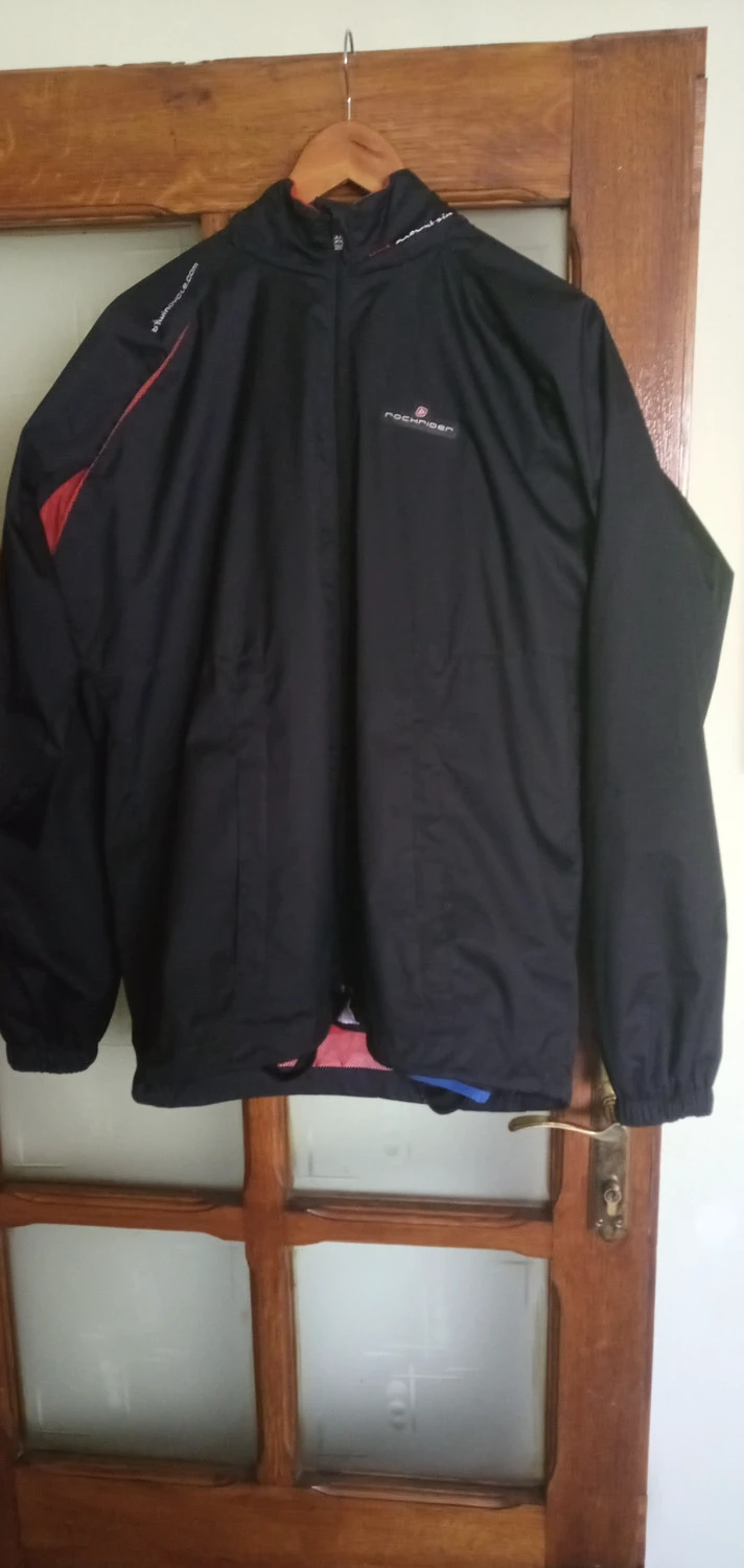 1. Jacheta ploaie ROCKRIDER XC marime XL