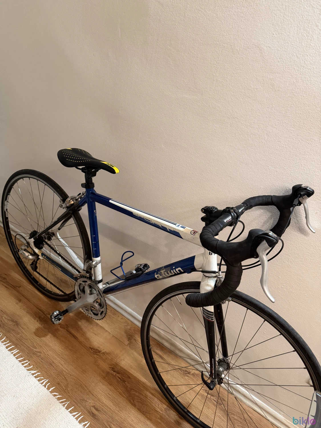 2. Btwin országúti kerékpár