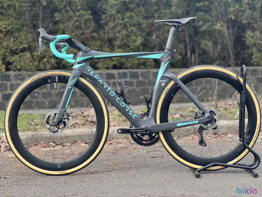 17. Bianchi Oltre RC, Shimano Dura Ace di2 12v-Powermeter, Fulcrum Airbeat Carbon