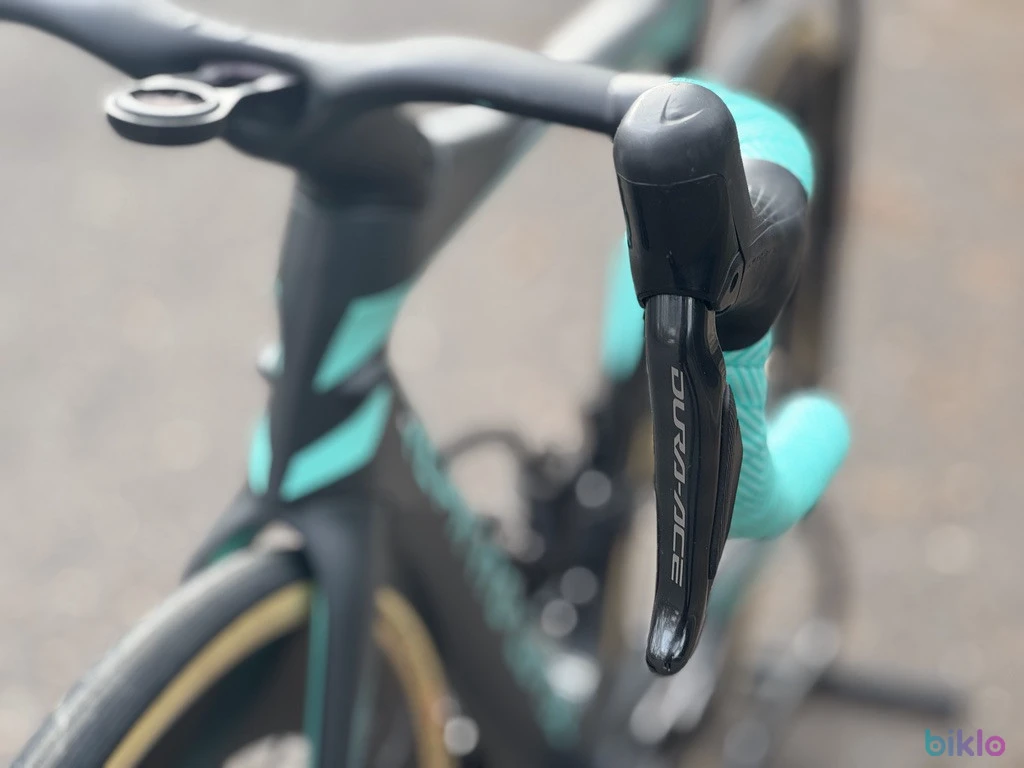 10. Bianchi Oltre RC, Shimano Dura Ace di2 12v-Powermeter, Fulcrum Airbeat Carbon