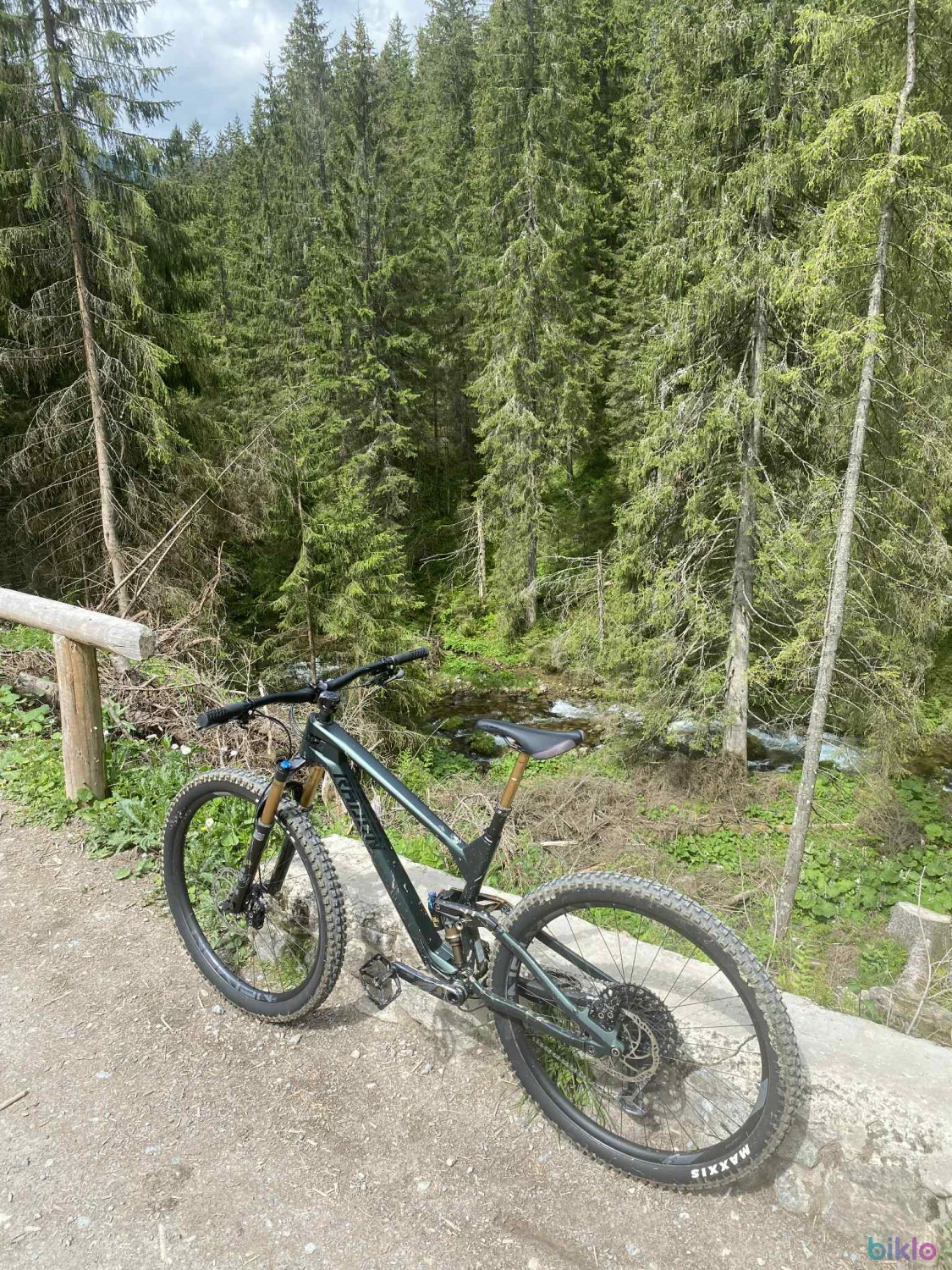 7. Radon Skeen Trail CF 10.0 HD – 50 km-es, ÚJ ÁLLAPOT!