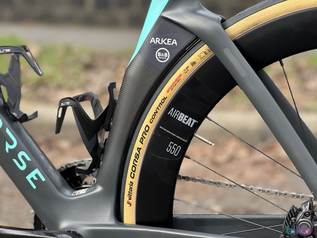 19. Bianchi Oltre RC, Shimano Dura Ace di2 12v-Powermeter, Fulcrum Airbeat Carbon