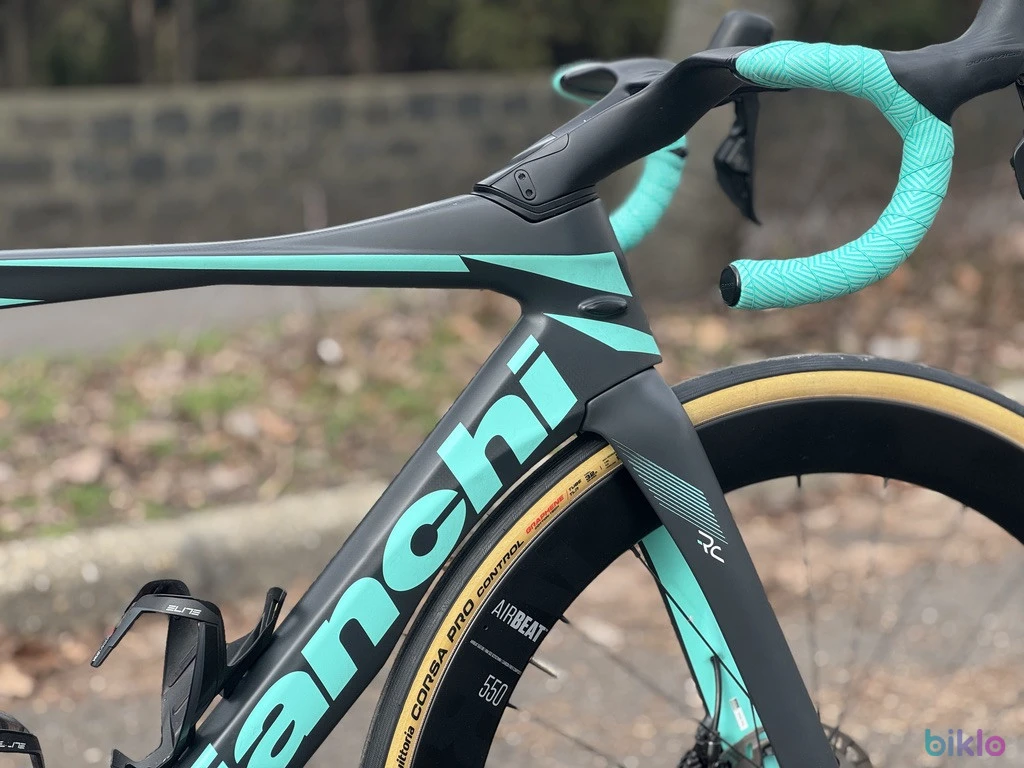 6. Bianchi Oltre RC, Shimano Dura Ace di2 12v-Powermeter, Fulcrum Airbeat Carbon