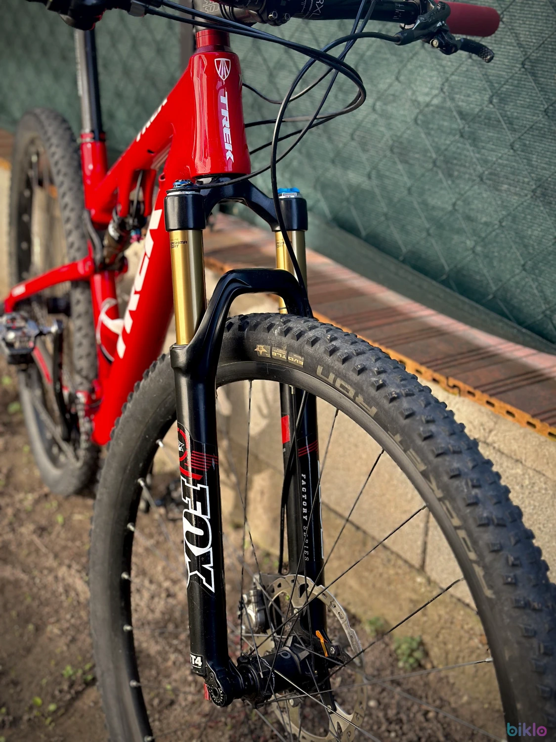 2. Trek Superfly FS SL 9.9