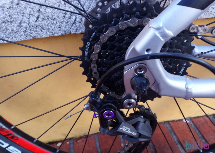 4. Whistle patwin MTB