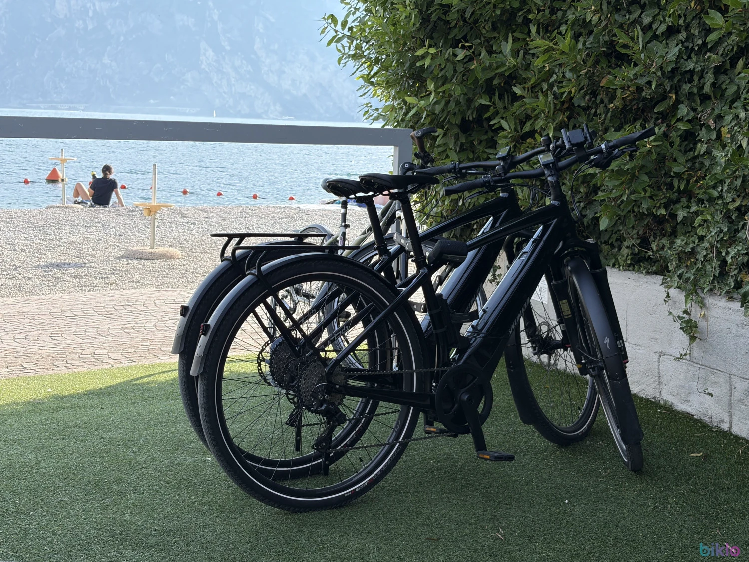 4. 2 Specialized Turbo Vado 5.0 – Condizioni eccellenti – Vendibili anche singolarment