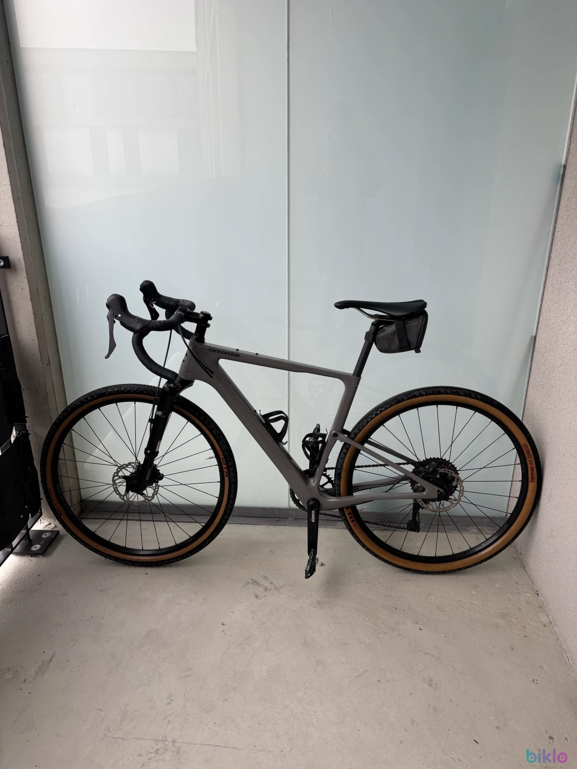 1. Cannondale Carbon Lefty 3