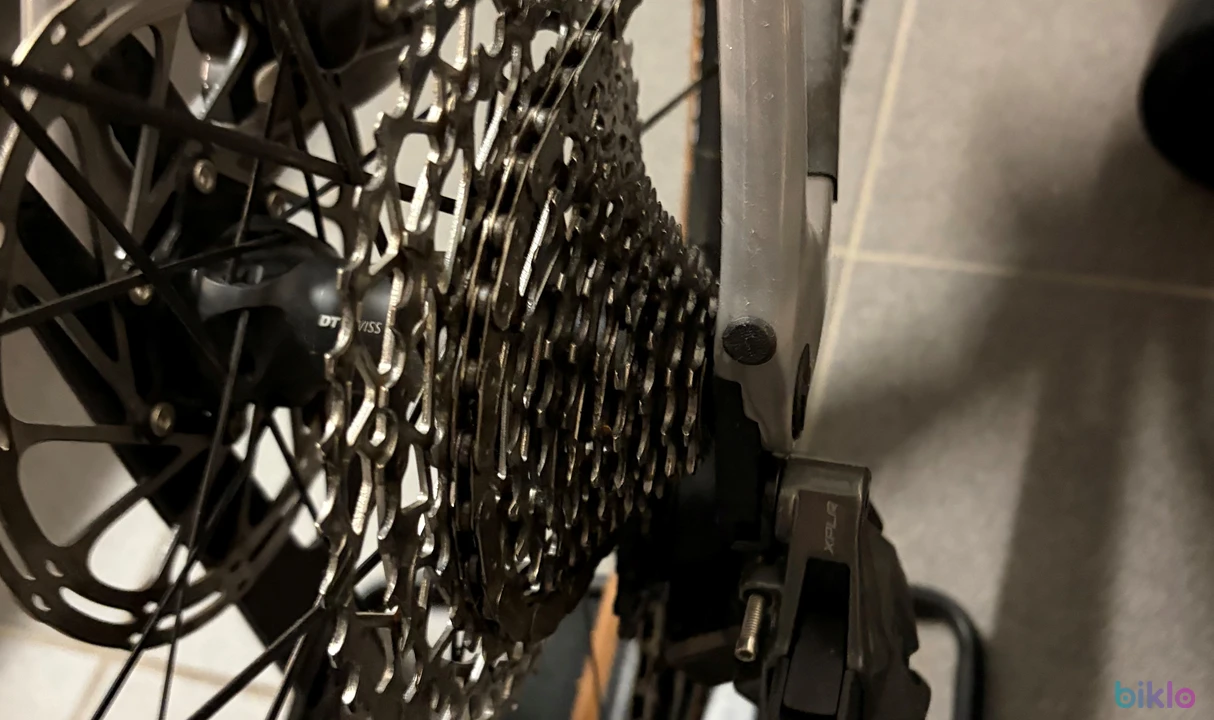 4. Canyon Grizl CF SL 7 eTap 2022 SRAM Rival AXS + 2 Laufradsätze