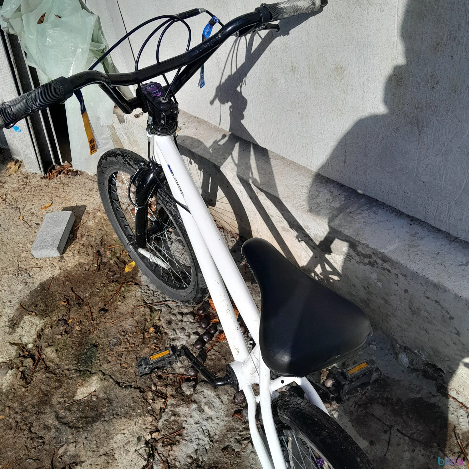 1. Vand bmx stare bună