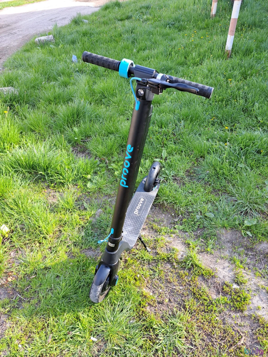1. Trotinetă Proove X-City Pro