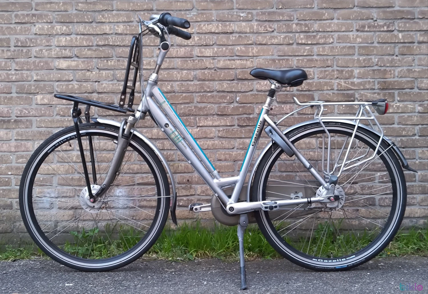 4. Damesfiets Gazelle Orange met 8 versnellingen frame maat 49