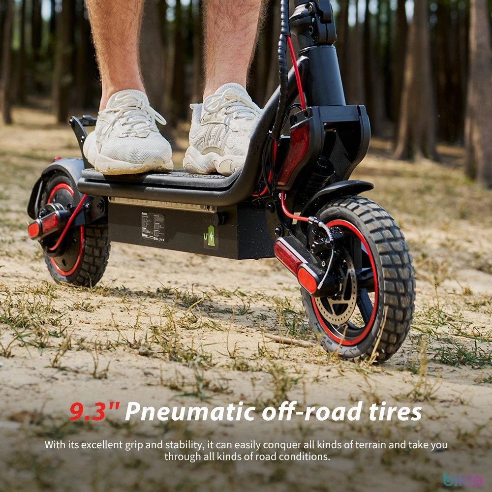 3. IScooter W8 Electric Scooter 9.5'' Folding commuter scooter 500W 48V14Ah Battery, App Control